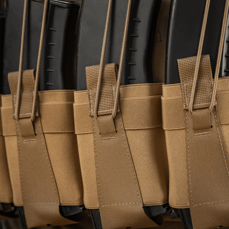 M-Tac frontpanel til Plate Carrier Cuirass QRS til 4 magasiner med elastisk materiale og NIJ-sertifisering, funksjonell oppbevaring, galleri posisjon 1.