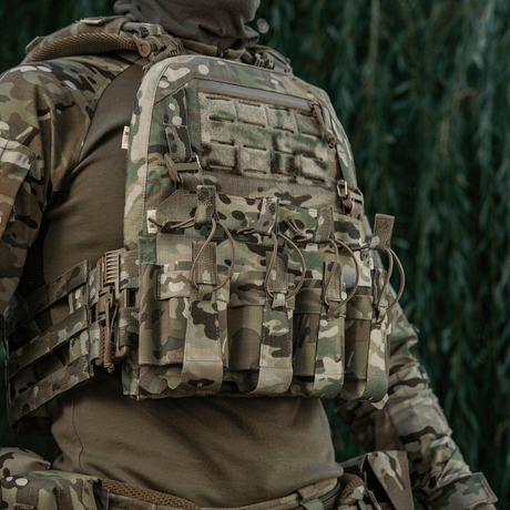 M-Tac frontpanel til Plate Carrier Cuirass QRS til 4 magasiner i multicam elastisk materiale med NIJ-sertifisering, galleri posisjon 1.