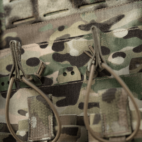 M-Tac frontpanel til Plate Carrier Cuirass QRS til 4 magasiner i multicam nylon med elastiske magpul-oppbevaringslommer, NIJ-sertifisering, galleri posisjon 1.