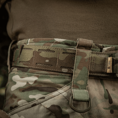 M-Tac Cobra Buckle Taktisk Bælte Laser Cut i camouflage, perfekt til militær og politi.