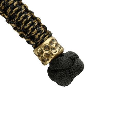 M-Tac Knife Lanyard Scandinavian Granule i flettet paracord med gyldne detaljer og sort knute, stilig tilbehør til lommekniver.