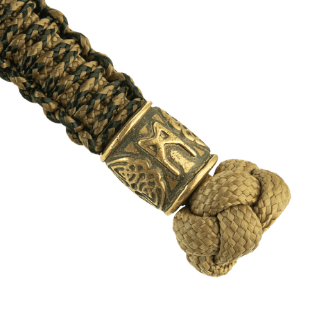 M-Tac Lanyard Scandinavian Mannaz med tvunnet paracord og dekorativ skandinavisk perle i nærbilde, ideell for kniver og lommelykter.