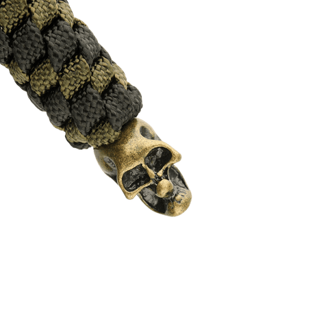 M-Tac Knife Lanyard Helix Skull i flettet paracord med et metallkranie, designet for å gi stil og funksjonalitet til lommekniver.