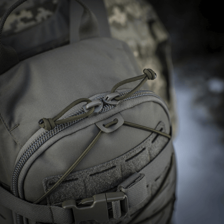 M-Tac ryggsekk Sturm Elite Gen.II med robust design og avansert funksjonalitet, ideell for raid-oppdrag i feltet. Cordura-materiale.