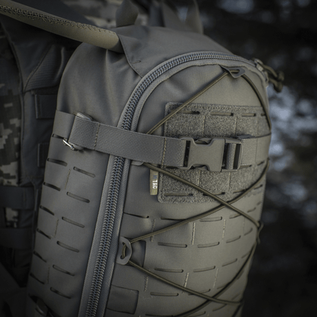 M-Tac raid-ryggsekk Sturm Elite Gen.II i slitesterk Cordura med MOLLE-system og integrert drikkesystem for feltbruk.