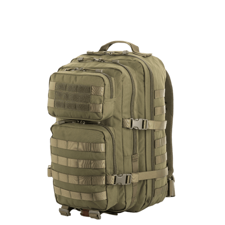 M-Tac Large Assault Pack ryggsekk med MOLLE-system og glidelåslommer, egnet som by- og turryggsekk, i olivengrønn farge.