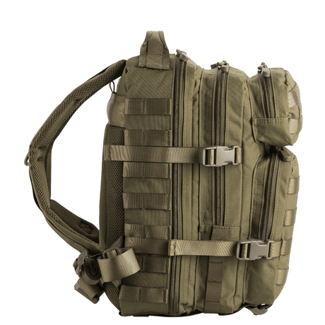 M-Tac Large Assault Pack ryggsekk med MOLLE-system og polstrede skulderremmer.