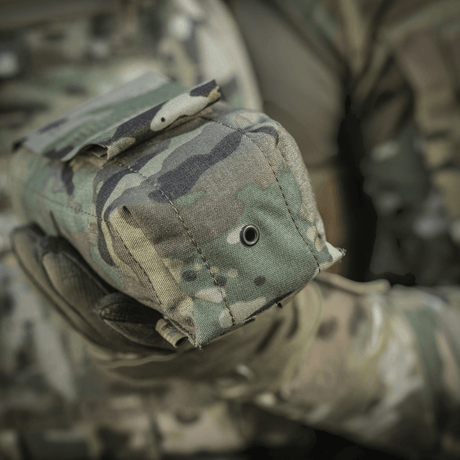 M-Tac mediclomme Small Vertical Elite i multicam-nylon med NIJ-sertifisering og integrert IFAK-organizer, vist i galleri posisjon 1.