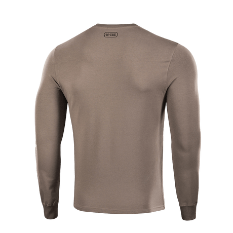 M-Tac Pullover 4 Seasons sett bakfra med rund hals og elastiske mansjetter, perfekt for hverdags- og taktisk bruk året rundt