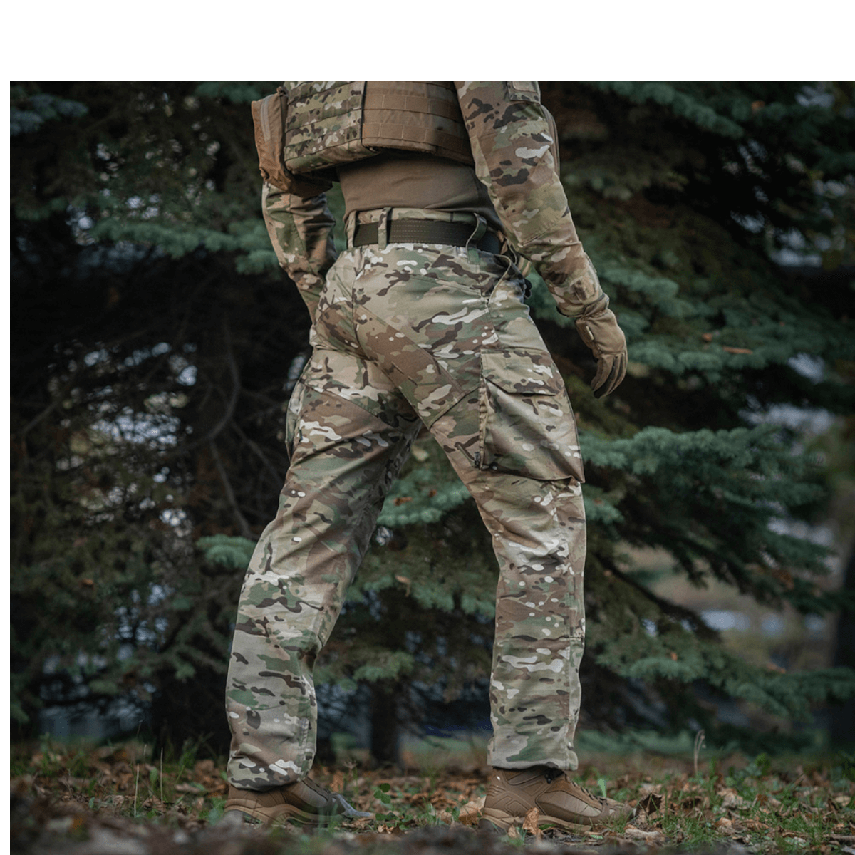 M-Tac Feltbukser NYCO i camouflage, holdbare feltbukser i slidstærkt materiale, ideelle til udendørs aktiviteter og militær brug.