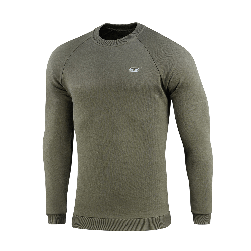 M-Tac Sweatshirt Cotton Hard i oliven farve med reflekterende logo på brystet, lavet af 100% bomuld med ribkanter for komfort og varme.