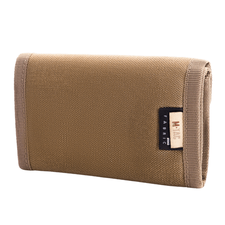 M-Tac Pung Elite i slitesterkt Cordura-nylonmateriale, perfekt for taktiske bukser. Praktisk design med flere rom for kort og kontanter.