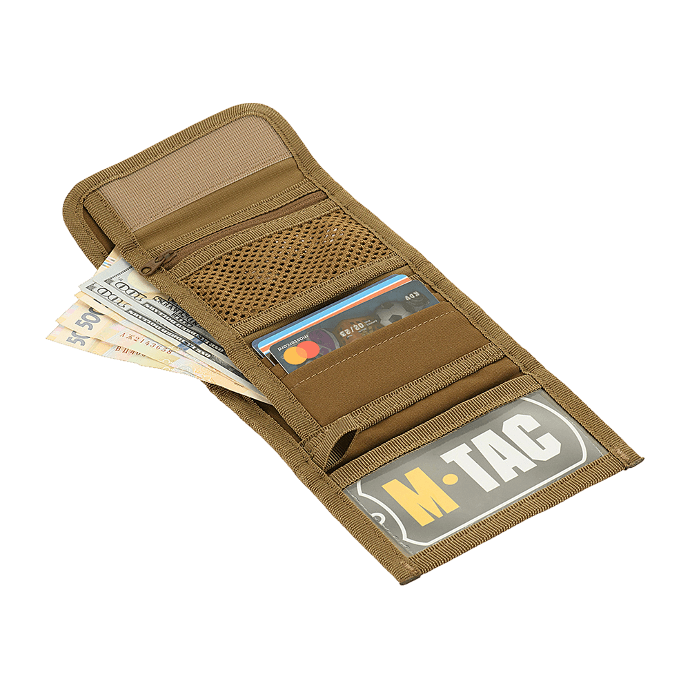 M-Tac Pung Elite Gen.II med åbne rum til kort og kontanter, lavet af slidstærkt Cordura 500D med YKK lynlåse og stilfuldt logo.