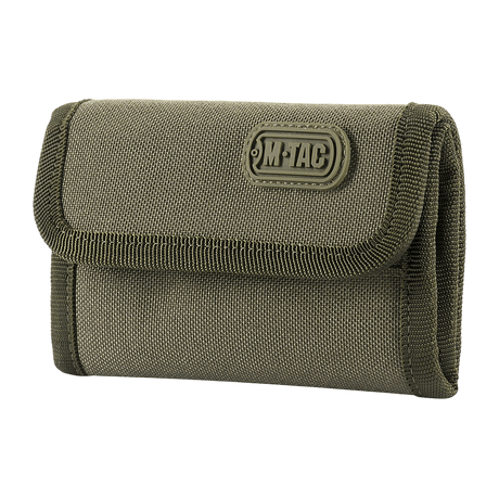 M-Tac Pung Elite Gen.II i slitesterkt Cordura 500D med YKK glidelåser og stilfullt logo på fronten, perfekt for kontanter og kort.