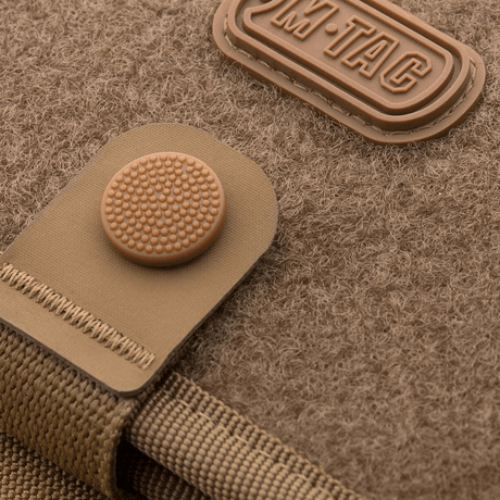 M-Tac Pung med Patch Panel Elite Large i 1000D CORDURA® med Velcro-loop og knappelukking. Praktisk og slitesterkt design.