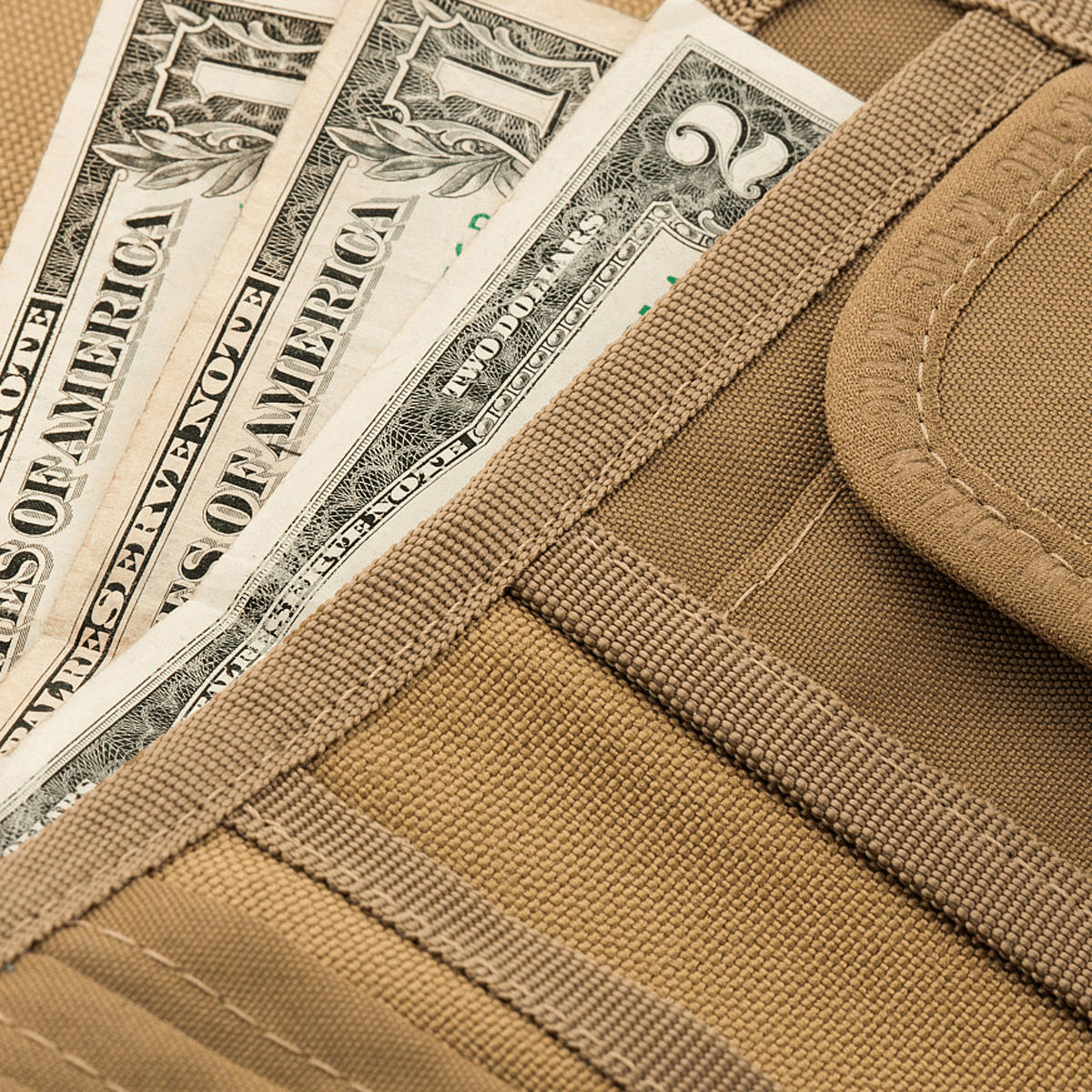 M-Tac Pung med Patch Panel Elite Large med pengeseddel lomme af 1000D CORDURA® materiale med velcro-lukning