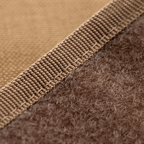 Nærbilde av M-Tac Pung med Patch Panel Elite i slitesterkt 1000D CORDURA®-materiale med Velcro-lukking og militærstil.