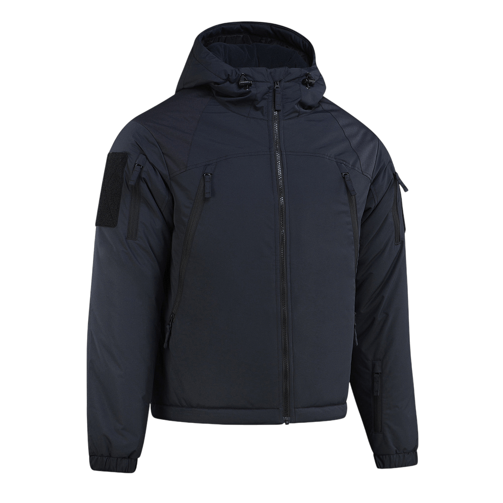 M-Tac Alpha Gen.III Pro Vinterjakke i vandtæt nylon med justerbar hætte og forstærkede skuldre, ideel til -20° C vejrforhold.