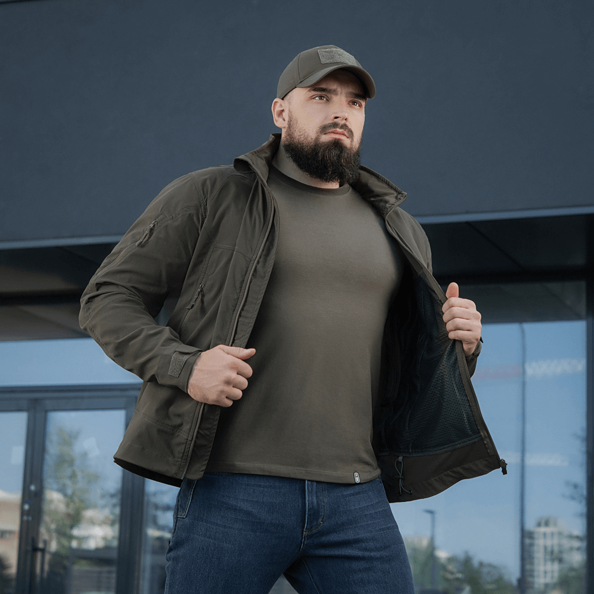 M-Tac Flash Jakke til vandreture, sport og hverdag, kombineret med t-shirt, udendørs mode, let og alsidig jakke uden velcrofelter