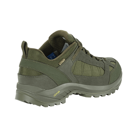 M-Tac Sneakers Tactical Demi-Season Pro Line i olivengrøn farve med slidstærk suede og Cordura samt Vibram-sål til optimal træning og vandring.