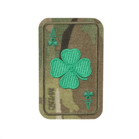 M-Tac Patch Lucky Card (broderi) med kløverbladmotiv, brodert på slitesterk Cordura 500D. Ideell for klær og utstyr.