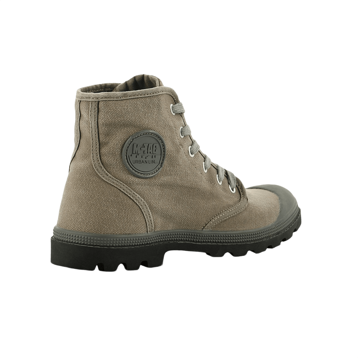 M-Tac Sneakers i klassisk design med 6 metalliserede snørehuller, vulkaniseret gummi ydersål og polyester snørebånd.