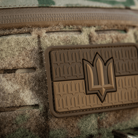 M-Tac patch Ukraine Flag med ZSU Trident PVC på kamuflasjebakgrunn