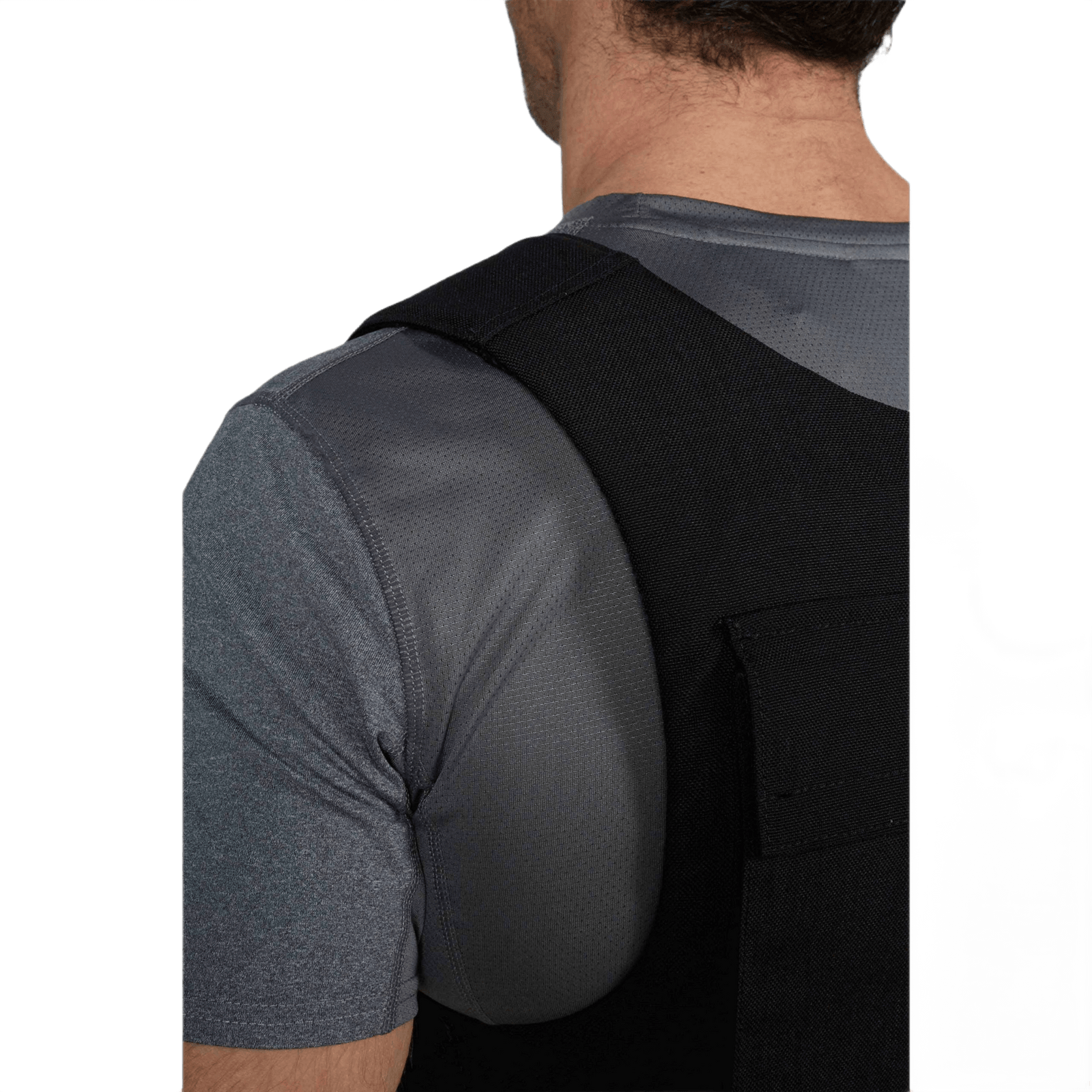 Anorak Chromium® Duty III Skudsikker Vest set from behind, showcasing its ergonomic design and Level IIIA protection.