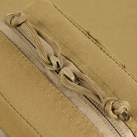 M-Tac Utility Taske Elite Small i slitesterkt materiale med dobbel glidelås og robust søm, vist i galleri posisjon 1.