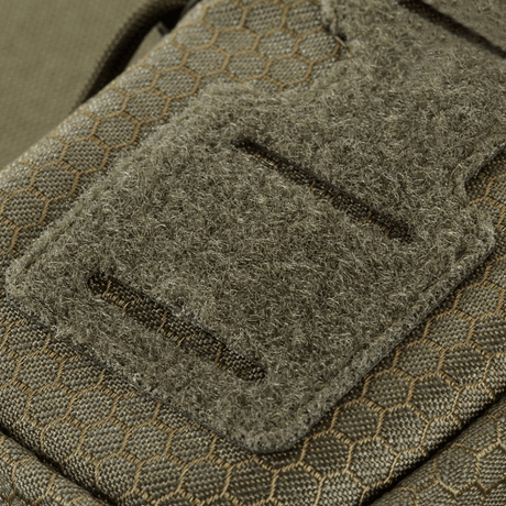 M-Tac PC Utility-veske Elite Hex Gen. II i olivengrønn med heksagonal tekstur, MOLLE-kompatibel og slitesterkt materiale, galleri posisjon 1.