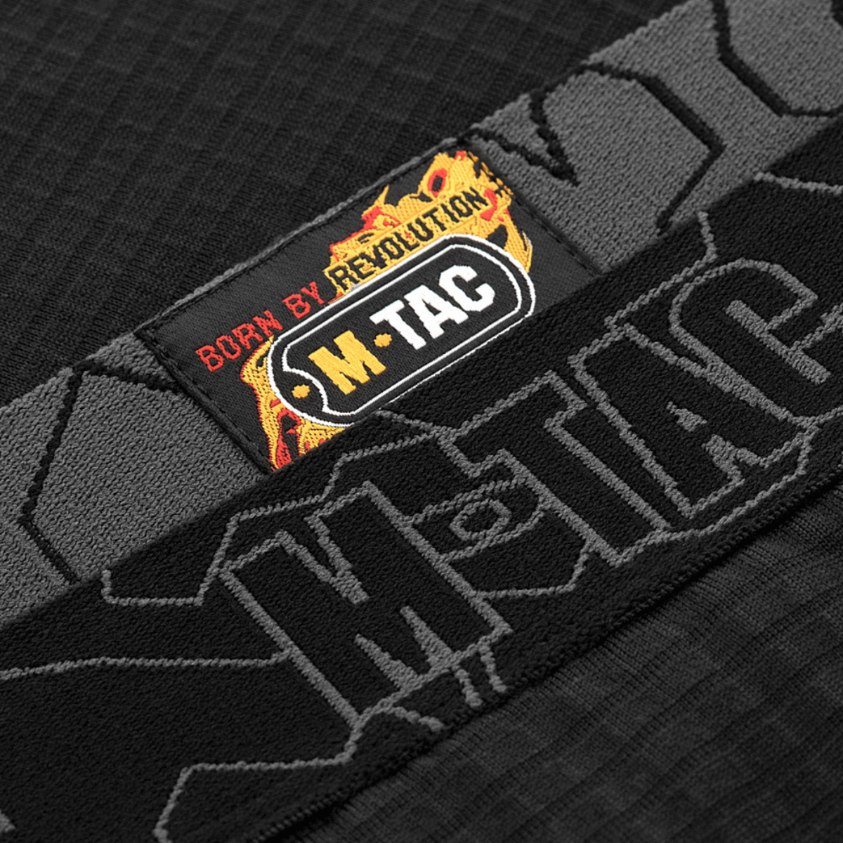 M-Tac Delta Level 2 Fleece Bukser label med brand logo i varmebestandigt design, ideel til koldt vejr og fysisk aktivitet.