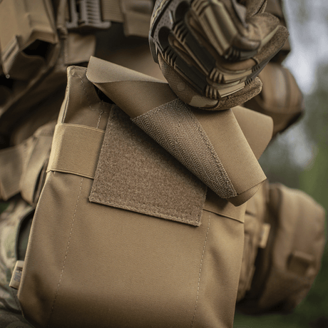 M-Tac Pouch til M249 Cartridge Box Closed i Cordura 500D, holdbar og slitesterk, festes med elastikkrem og klaff