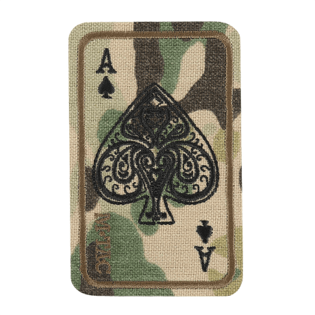 M-Tac Patch Ace Of Spades (Broderi) i slitesterk Cordura 500D med brodert design og Velcro-feste, kamuflasjefarger.