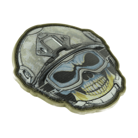 M-Tac Patch Emoji #5 - 3D PVC morale patch med Velcro, viser en morsom emoji i taktisk design. Egnet for klær eller utstyr, størrelse 6.5 cm.