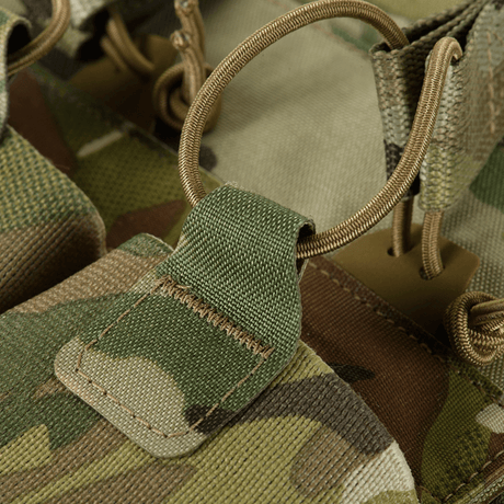 Detaljer av M-Tac Plate Carrier Cuirass FAST XL QRS med camomønster, designet for beskytterplater, Cordura 500D-materiale.