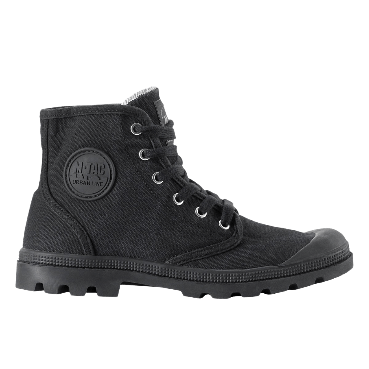 M-Tac Sneakers i sort, klassisk design med 6 metalliserede snørehuller og vulkaniseret gummi ydersål, ideel til udendørs aktiviteter.