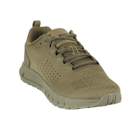 M-Tac Summer Light Sneakers i sandfarve, lette og holdbare taktiske sko med gummiforstærkning til sommerbrug.
