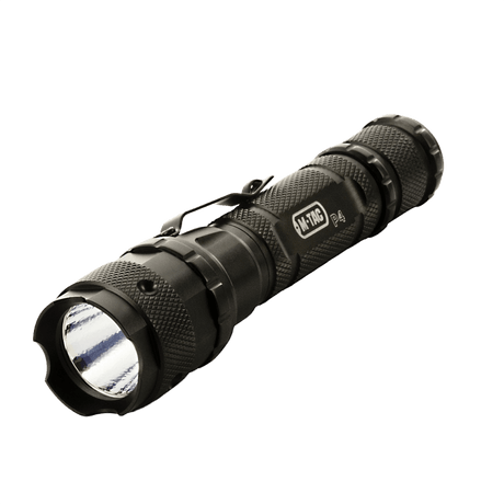 M-Tac lommelykt P4 taktisk LED-lommelykt i aluminium med høy, lav og strobe lysmodus. Egnet for taktisk bruk og utendørs.