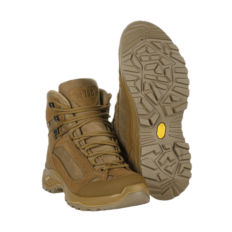 M-Tac Taktiske Demi-Season Støvler Pro Line i brun med slitesterkt suede og Vibram-sål for maksimal komfort og stabilitet.