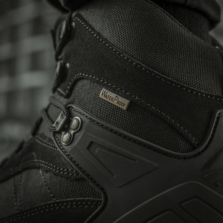 M-Tac Taktiske Demi-Season Støvler Pro Line i close-up, viser detaljer med slitesterkt suede og Cordura-materiale, perfekt for taktiske oppgaver.