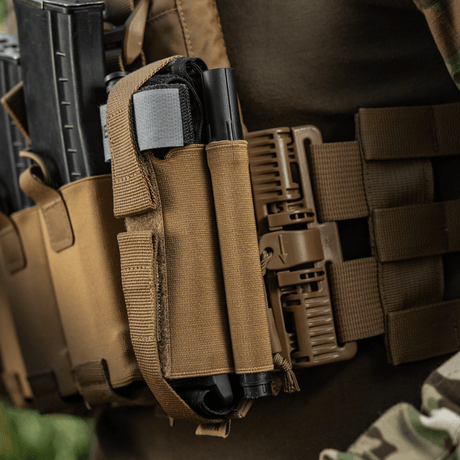 M‑Tac Tourniquet Pouch Elastic Gen.5 festet til taktisk vest i Cordura 500D.