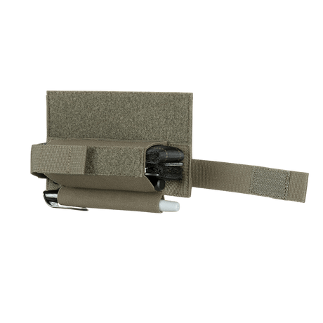 M‑Tac Tourniquet Pouch Elastic Gen.5 i Cordura 500D, viser elastiske bånd med borrelås og hurtigåpning fra begge sider.