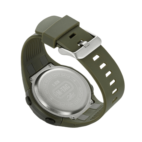 M-Tac Tactical Ur 2166 med stål bakdeksel, ABS-plastrem og funksjoner som 5ATM vannmotstand og CR2430 batterikode.