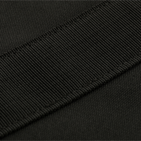 Nærbilde av M‑Tac våpenetui 128 cm med svart polstring og borrelåsstropper i polyester, designet for sikker våpenoppbevaring.