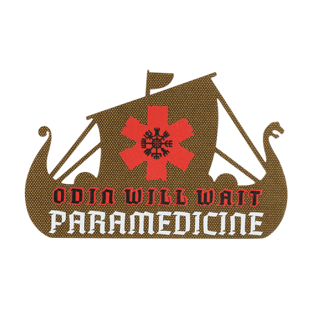 M-Tac Patch Viking Evac med Odin Will Wait og Paramedicine-design på en dragebåt.