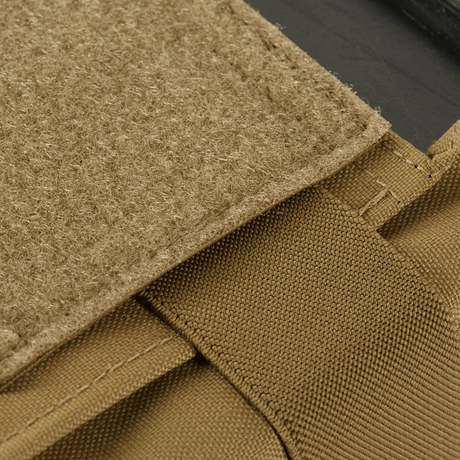 Nærbilde av M-Tac Pouch til M249 Cartridge Box Closed med Cordura 500D og velcrolukking