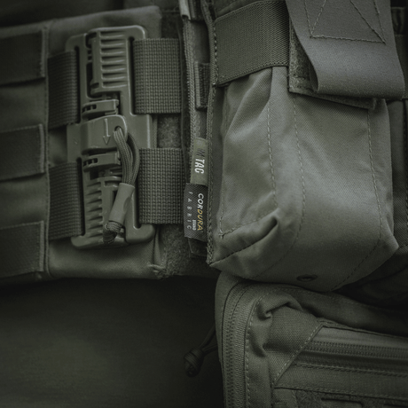 M-Tac veske for 2 magasiner i slitesterkt Cordura med NIJ-sertifisering, vist i galleri posisjon 1 for taktisk bruk og profesjonell anvendelse.