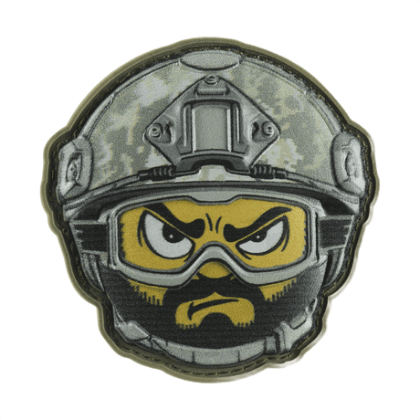 M-Tac Patch Emoji #21 med 3D-effekt, PVC-materiale og Velcro-feste, perfekt for taktisk bruk på klær eller utstyr.