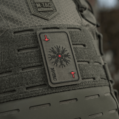 M-Tac Patch Kort Helm of Horror (broderi) med Ægishjálmur-symbol på Cordura 500D-materiale med Velcro for påsetting