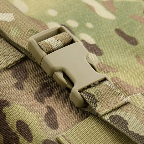 M-Tac taske til Bundeswehr liggeunderlag med robust spænde i slidstærkt camouflage materiale, vist i galleri position 1